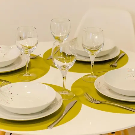 Domix Apartamento *