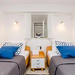 Domix Apartman *